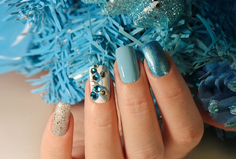 Cute Winter Blue Nails Pictures, Photos, and Images for Facebook, Tumblr,  Pinterest, and Twitter